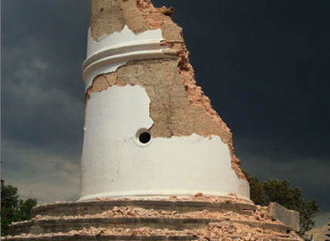 080515_ts_Dharahara-Tower_free